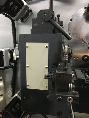 Le ressort sans cames d'onze axes de haute précision et d'exactitude ancien pour le ressort et guide la fabrication