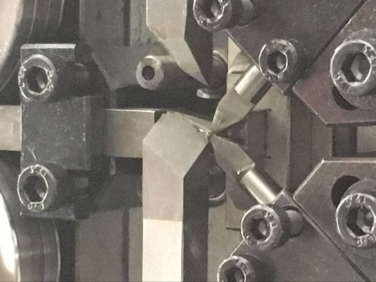 Ressort à grande vitesse formant la machine, diamètre de fil parfait du pot tournant 0.3-1.2mm de ressort de représentation